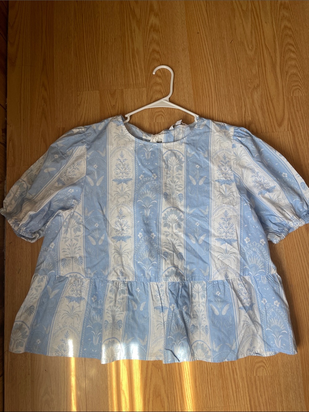 crown & ivy Blue and White Floral Peplum Blouse